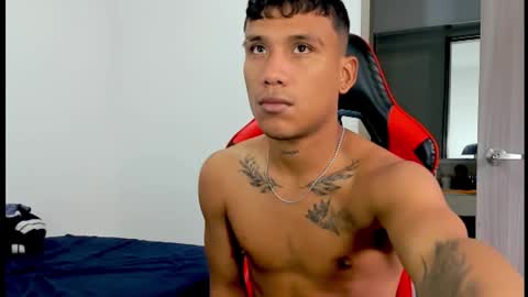 Marlon online show from February 1, 6:06 pm