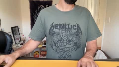 bleakshado online show from December 18, 12:39 am