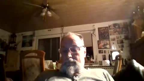 blindsurfer780299 online show from November 1, 5:50 pm