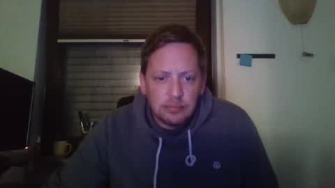 Snapshot of blonde32m chatting on September 11, 9:47 pm blonde32m online show from September 11, 9:47 pm