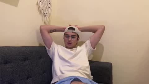 Daan online show from February 8, 2:04 am