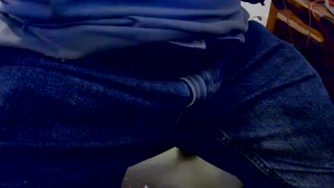 bobbie420_ online show from December 3, 3:07 am