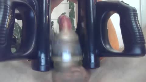 Snapshot of bobby123572970 chatting on September 16, 3:02 pm Bobby123 online show from September 16, 3:02 pm