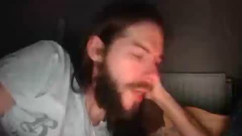 bobbysinger2009 online show from December 3, 8:04 pm