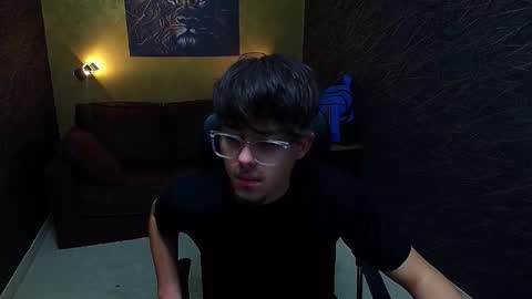 BodhiHayes online show from February 16, 6:00 am