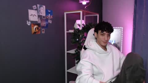 GARYALEXPVT IS OPEN online show from December 20, 12:05 pm