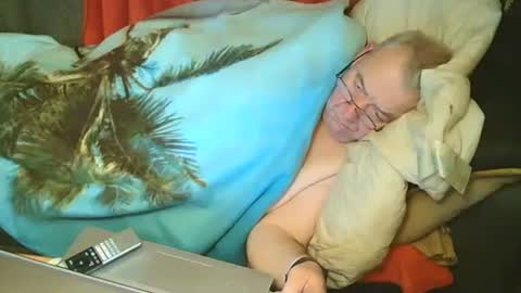 Bomber59potsdam online show from December 19, 8:44 pm