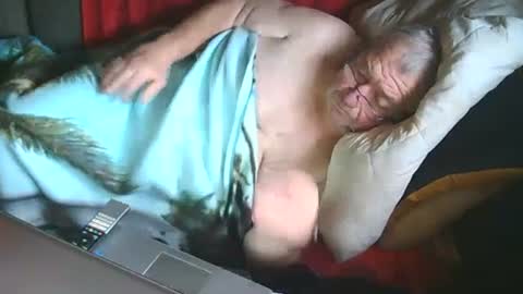 Bomber59potsdam online show from December 28, 10:25 am