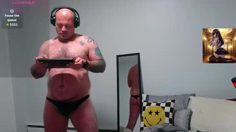 SkullBone online show from October 26, 4:36 am