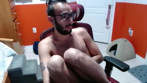 Snapshot of boredfun602 chatting on October 18, 3:22 am boredfun602 online show from October 18, 3:22 am