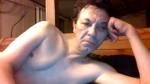 Snapshot of bottomcdforoldersc chatting on September 29, 6:12 am James online show from September 29, 6:12 am