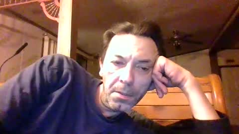 Snapshot of bottomcdforoldersc chatting on February 21, 9:56 am James online show from February 21, 9:56 am