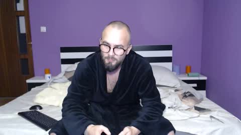 Snapshot of bouth_dream chatting on October 9, 8:25 pm Angel-Boy online show from October 9, 8:25 pm