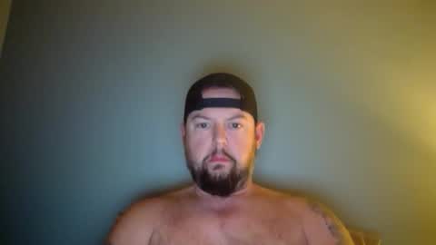 bowtieguy84 online show from December 14, 11:23 pm