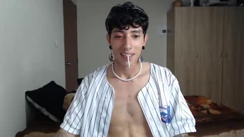 Boy Astro online show from February 21, 1:11 am