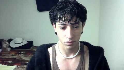 Boy Astro online show from December 27, 12:01 pm