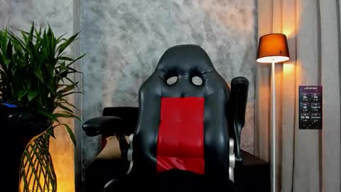 boyc02_ online show from November 26, 1:52 am