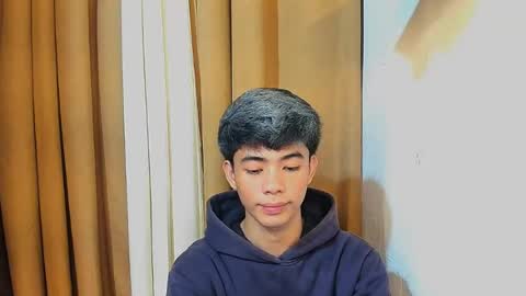 HI IM JAMES DONT FORGET GIVE ME THUMBS UP AND JOIN TO MY FANCLUB online show from July 1, 7:58 pm