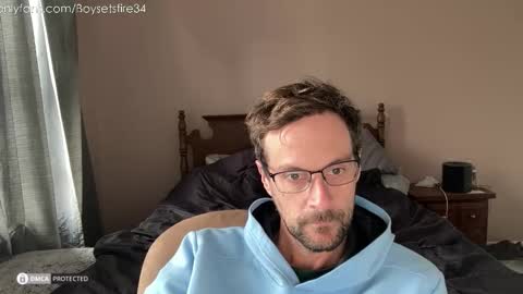 boysetsfire34 online show from December 15, 5:21 pm