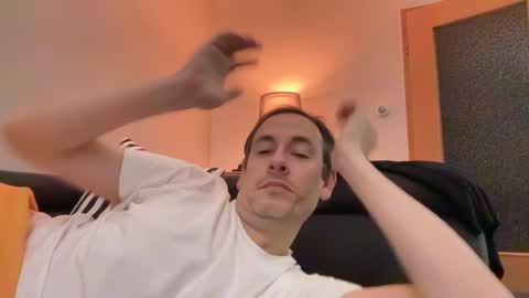 boytoyhh online show from January 24, 8:32 pm