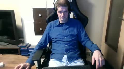 bponie1 online show from December 24, 11:00 pm