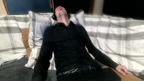 bponie1 online show from March 22, 1:10 am