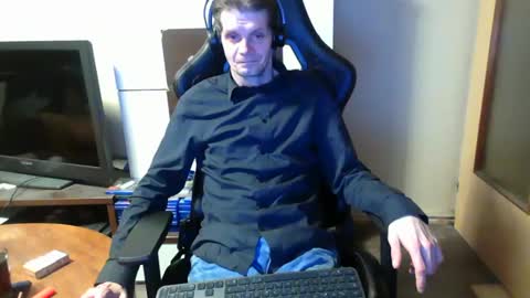 bponie1 online show from February 4, 1:45 am