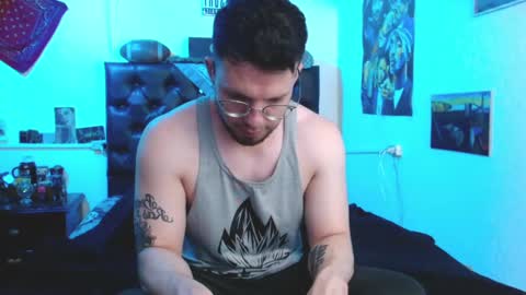 brad hot boy online show from December 2, 5:57 pm