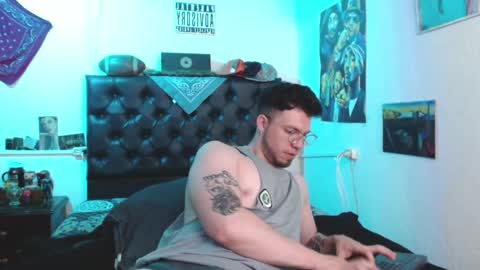 brad hot boy online show from January 10, 4:20 pm