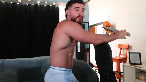 Bradley Martinez online show from February 2, 5:15 pm