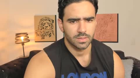 bradleymartin7 online show from April 7, 2:06 pm