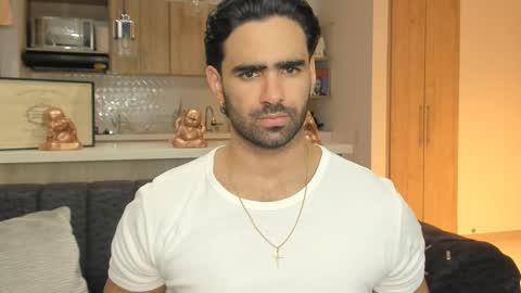 bradleymartin7 online show from January 6, 1:20 am