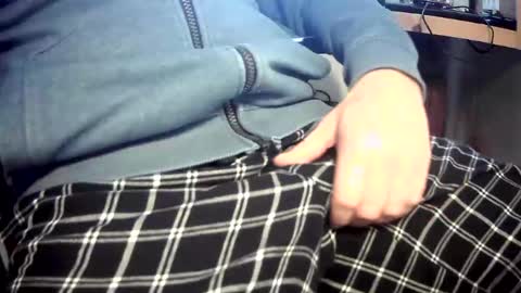 Snapshot of bram27370 chatting on December 4, 8:56 am bram27370 online show from December 4, 8:56 am