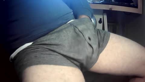 Snapshot of bram27370 chatting on October 13, 7:14 am bram27370 online show from October 13, 7:14 am