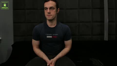 Snapshot of brandonnorriss chatting on December 10, 4:24 am BRANDON online show from December 10, 4:24 am