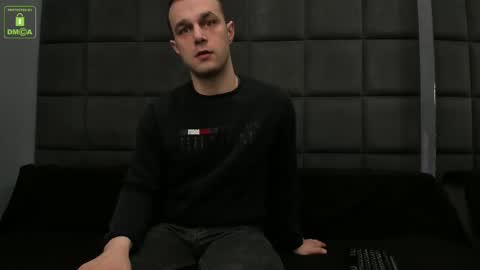 Snapshot of brandonnorriss chatting on February 18, 8:37 pm BRANDON online show from February 18, 8:37 pm