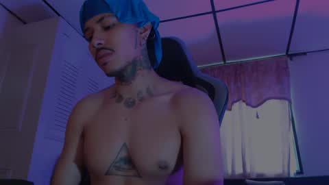 brasi_ online show from November 23, 3:12 pm