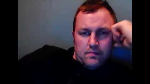 Snapshot of brasso1982 chatting on March 3, 10:40 pm willywinker online show from March 3, 10:40 pm