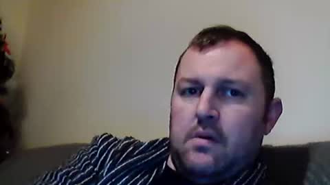 Snapshot of brasso1982 chatting on December 24, 7:06 am willywinker online show from December 24, 7:06 am