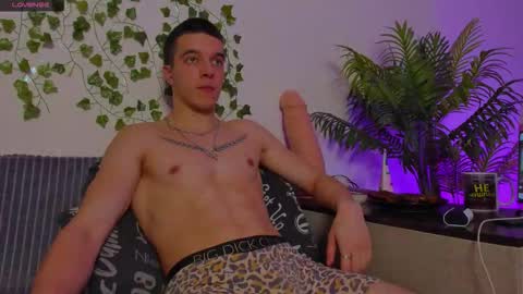 Johny Bravo online show from November 18, 7:28 pm