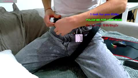 Brelland online show from December 13, 7:53 pm