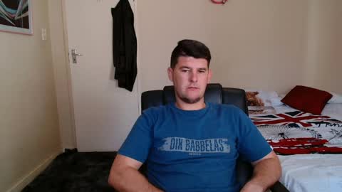 ask me lol online show from April 9, 6:30 am