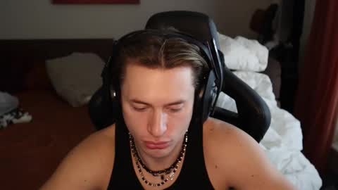 brentonverde online show from January 11, 4:44 pm