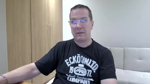 Brett online show from November 27, 1:15 pm