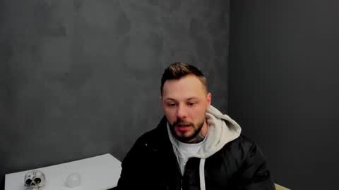 Snapshot of brianhunts chatting on February 24, 7:22 am Brian online show from February 24, 7:22 am