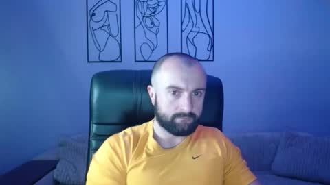 brindlefly69 online show from December 1, 11:46 am