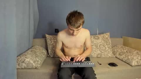 bristlebback online show from February 4, 5:52 pm