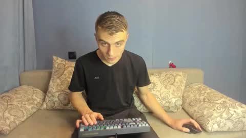 bristlebback online show from September 15, 4:08 pm