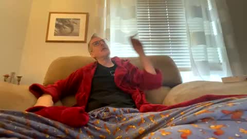 Bruce online show from January 30, 3:51 pm