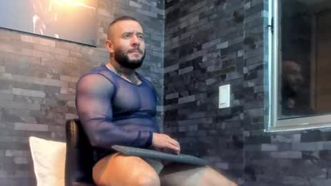 brucedallas online show from April 13, 2:01 am